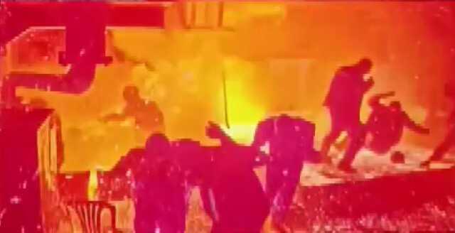 İskenderun'da fabrikadaki patlamada yaralanan işçilerden 1'i hayatını kaybetti