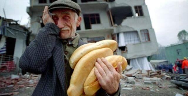 17 Ağustos depremi fotoğrafları, sözleri, mesajları! 17 Ağustos 1999 depremi ile ilgili paylaşılacak resimler, sözler ve mesajlar!