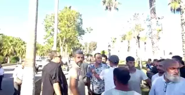 Ümit Özdağ'ın konvoyunda kaza sonucu ortalık karıştı, olay karakolda bitti