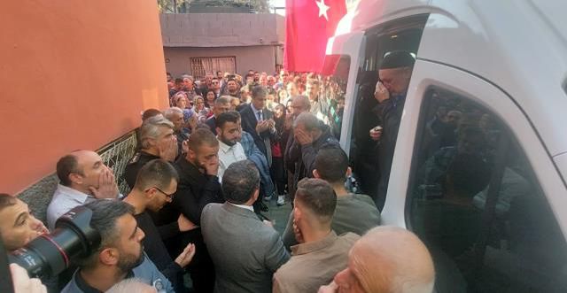 İSTİKLAL'DEKİ SALDIRIDA EŞİNİ VE KIZINI KAYBEDEN MEVLÜDİYE, 'ÜZERİMDE KOCAMLA KIZIMIN KANI VAR'