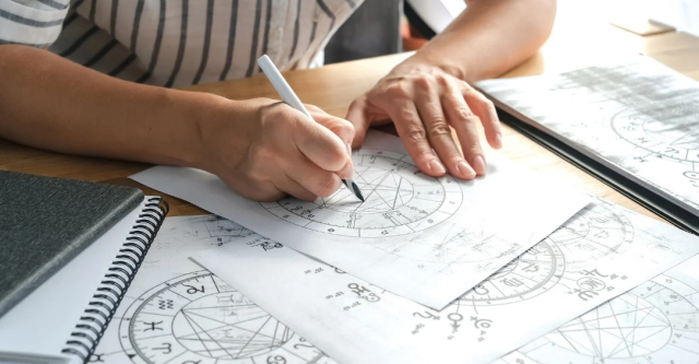 Akrep burcu kadını ve Oğlak erkeği burç uyumu: Akrep ile Oğlak burcu nasıl anlaşır?