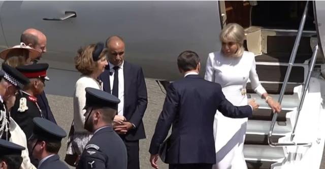 Tokatlama sonrası yeni kriz! Macron ve eşinin arası bir türlü düzelmiyor