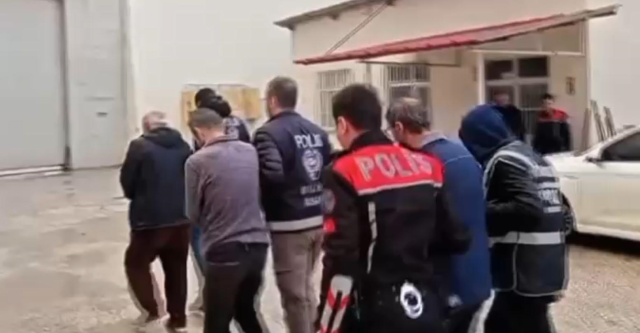 Bilecik'te 20 yıl önce kaybolan 3 kişinin öldürülerek gömüldüğü ortaya çıktı