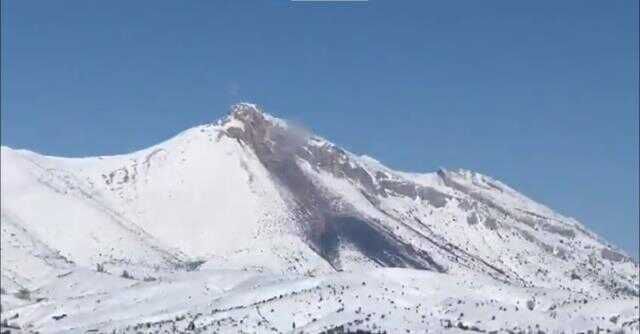 Kahramanmaraş'ta ürküten görüntüler! Dağ, depremin ardından yanmaya başladı