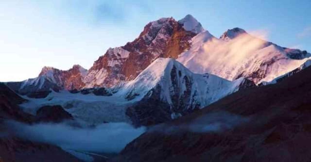 Everest dağı nerede, hangi ülkede? Everest dağı yüksekliği kaç metre?