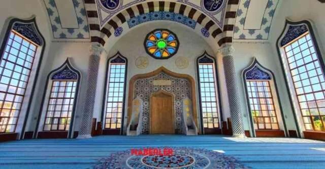 Cuma mesajları | Anlamlı, kısa, ayetli, dualı ve hadisli hayırlı cumalar mesajları nedir? #128332