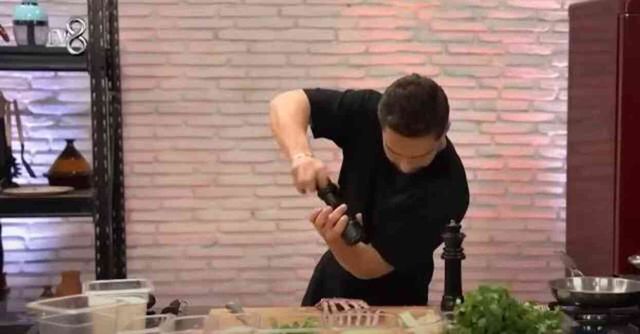 Masterchef Onur kimdir, kaç yaşında? 2024 Onur Üresin kim, yaşı, aslen nereli, evli mi?