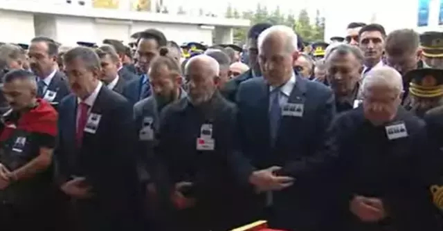 Türkiye şehitlerini uğurluyor! Devlet erkanı Ankara'daki törende