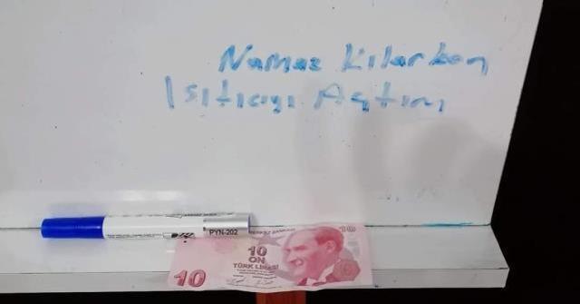 Çorum'da namaz kılmak için girdiği camide sobayı yakan gencin yaptığı hareket herkesi ağlattı