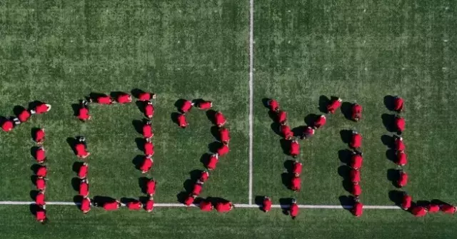 Cumhuriyet coşkusu tüm yurtta! Vatandaşlar, kutlamalara akın etti