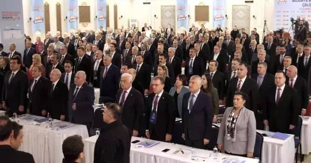 CHP belediye başkanları çalıştayında dikkat çeken eksik! Gözler Mansur Yavaş'ı aradı