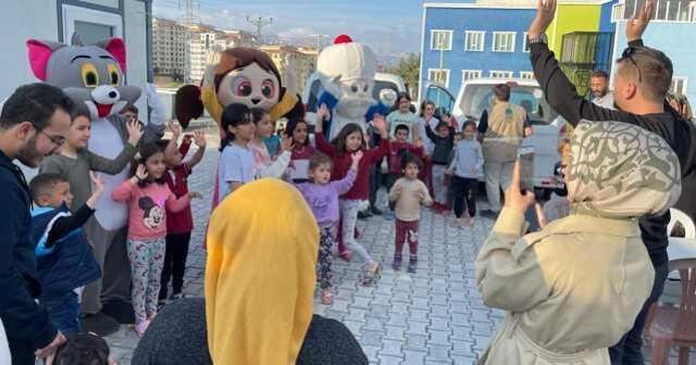 Bayram Seninle Güzel