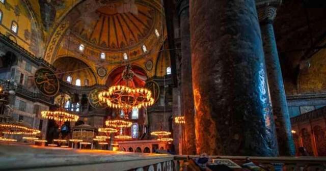 26 Temmuz Cuma Namazı Saat Kaçta Kılınacak? Cuma Namazı İstanbul, Ankara, İzmir'De Kaçta? İl İl Cuma Namazi Saati̇