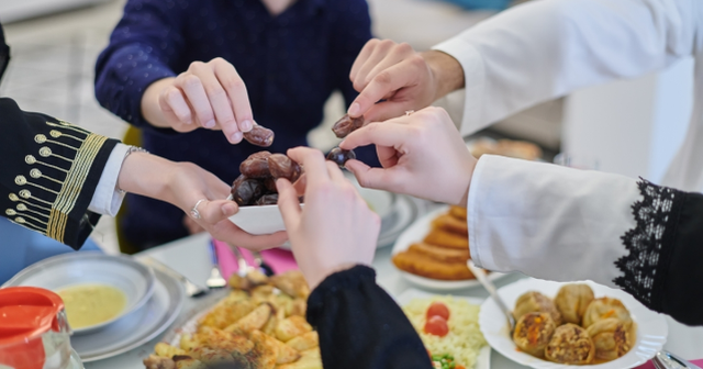Oruçluyken diş fırçalamak orucu bozar mı?