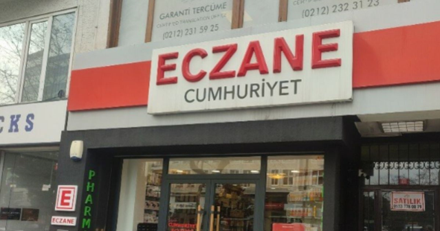 Cumartesi günü eczaneler açık mı? 2025 Eczane çalışma saatleri!