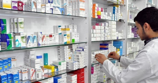 Cumartesi günü eczaneler açık mı? 2025 Eczane çalışma saatleri!