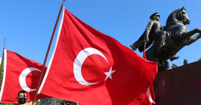 30 Ağustos resmi tatil mi? 30 Ağustos Zafer Bayramı hangi güne denk geliyor?