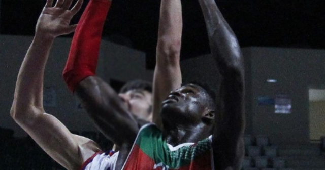 Adem Bona kimdir? Milli Basketbolcu Adem Bona kaç yaşında, nereli?