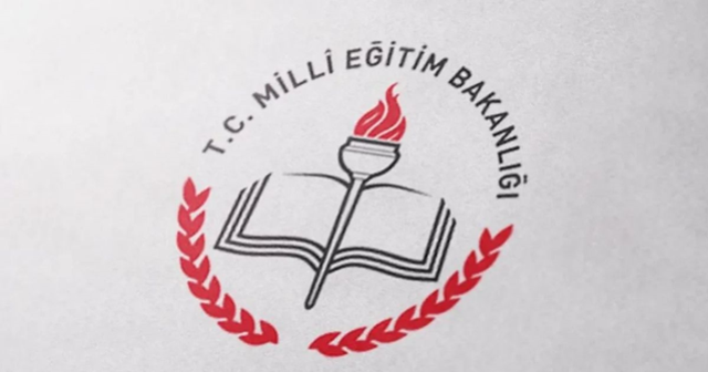 Pazartesi günü okullar saat kaçta başlayacak? İstanbul'da pazartesi okullar kaçta açılıyor?