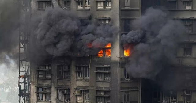 Hong Kong'daki yangın faciasında ölü sayısı 128'e yükseldi