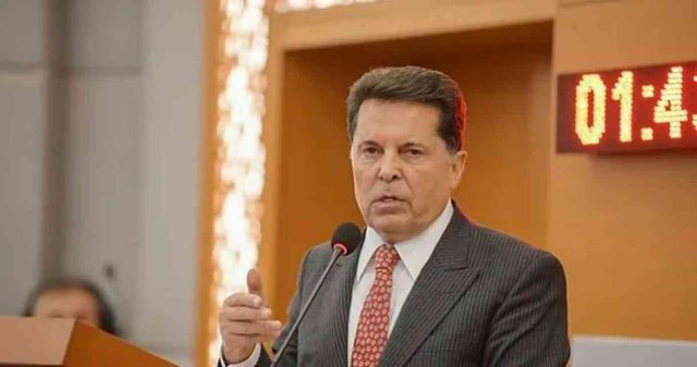 CHP MYK İstanbul'da olağanüstü toplanıyor