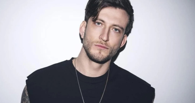 DJ Sezer Uysal Kimdir? Detaylı Tanıtım