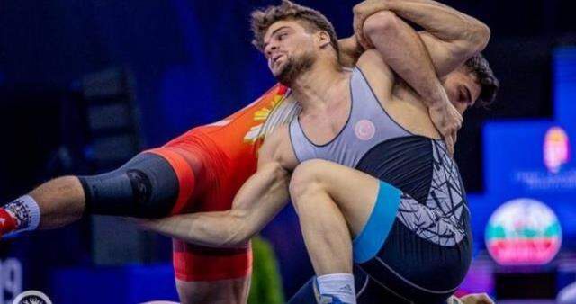 Osman Gökçen kimdir? 2020 Tokyo Olimpiyatları Güreş Osman Gökçen kimdir? Kaç yaşında, nereli?