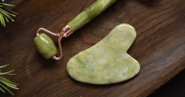 Gua Sha taşı! Gua Sha taşı ne işe yarar? Gua Sha masajı nasıl yapılır?