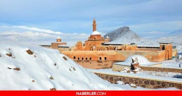 İshak Paşa Sarayı hangi ilimizdedir? İshak Paşa Sarayı'na nasıl gidilir?