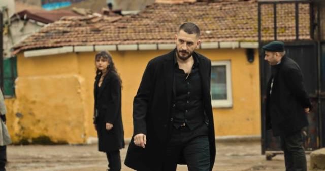 Üç Kuruş canlı izle! Show Tv Üç Kuruş 18. yeni bölüm canlı izle! Üç Kuruş yeni bölümde neler olacak?