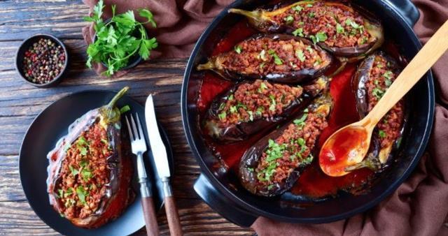 Karnıyarık tarifi! Masterchef Karnıyarık nedir, nasıl yapılır? Karnıyarık için gerekli malzemeler! Karnıyarık hangi yöreye ait?