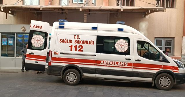 Batman'da balkonda uyuyan genç kız fenalaşarak hayatını kaybetti