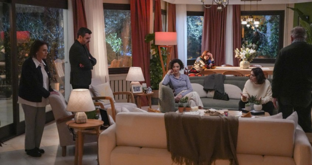 Ezgi Mola ve 'Başka Bir Gün' Dizisi Hakkında Detaylar