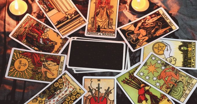 Yeni Bir Haftanın Kapılarını Aralarken Tarot Kartlarının Sunduğu Derin Mesajlar