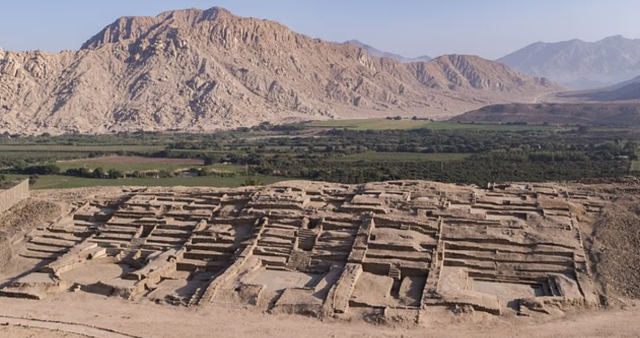 Peru'da 3.500 yıllık antik şehir keşfedildi: İçinden heykeller ve takılar çıktı