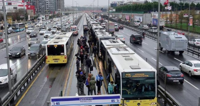 İstanbul'da ulaşım ücretsiz mi? 8 Eylül Pazartesi günü toplu taşıma ücretsiz mi?