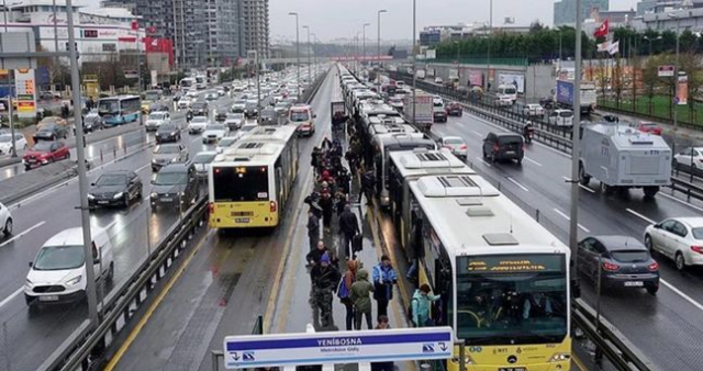 İstanbul'da toplu taşımaya zam gelecek mi, ne kadar zam gelecek? İBB Meclis gündeminde!