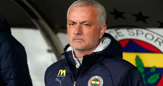 Jose Mourinho'nun yeni takımı belli oldu mu? Mourinho hangi takımla anlaştı? Benfica'ya mı gidiyor?
