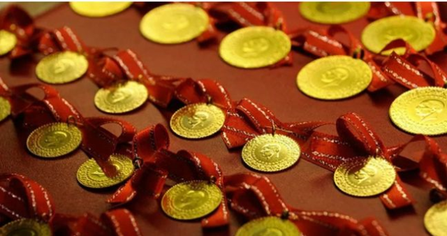 CANLI ALTIN FİYATLARI: 22 Eylül 2025 gram, çeyrek, yarım, tam, cumhuriyet altın fiyatları ne kadar?