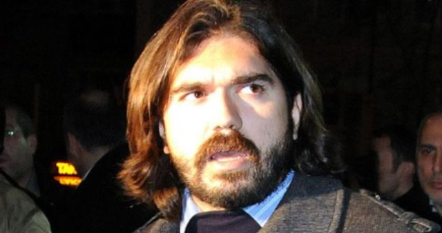 Rasim Ozan Kütahyalı evlendi mi? Rasim Ozan Kütahyalı kiminle evlendi?