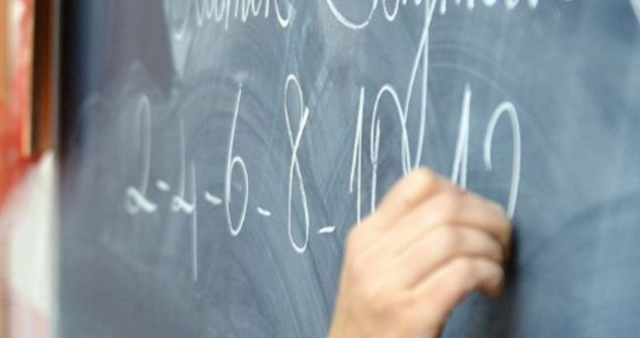 Öğretmenler Günü ne zaman? 2025 Öğretmenler Günü hangi güne denk geliyor, resmi tatil mi?