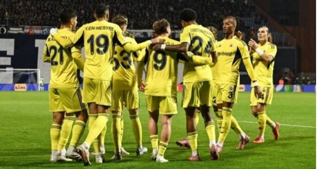 Fenerbahçe - Antalyaspor maç kadrosu ilk 11'ler belli oldu mu? Fenerbahçe'nin Antalyaspor maçı 11'i!