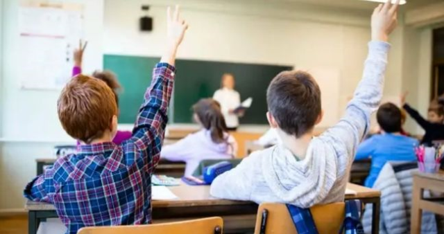 6 Ekim okullar tatil mi? 6 Ekim resmi tatil mi? Bugün okul var mı?