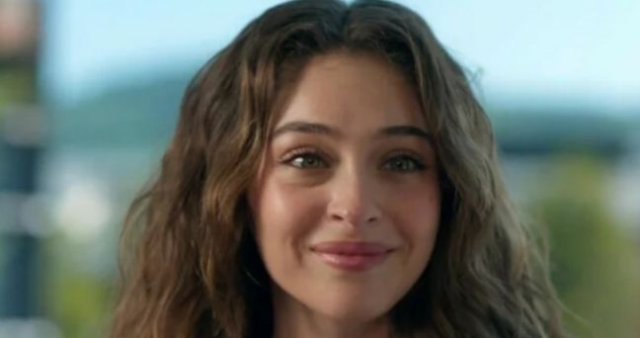 Cemre Baysel kimdir? Cemre Baysel kaç yaşında, nereli?