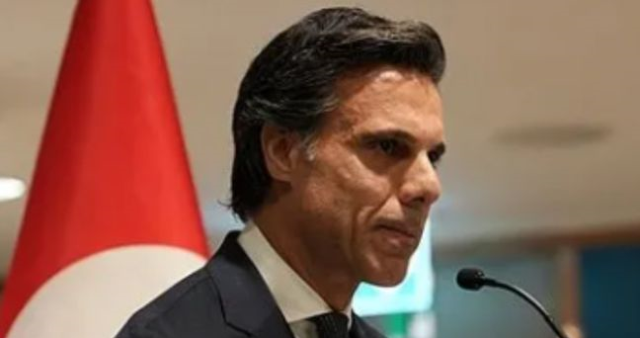 Emir Tamer kimdir? Beşiktaş Divan Kurulu Başkan Adayı Emir Tamer kaç yaşında, nereli, kariyeri?