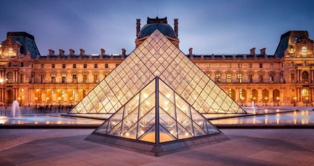 Louvre Müzesi soygununda neler çalındı? Louvre Müzesi'ni kim soydu?