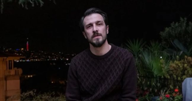 Emrah Altıntoprak kimdir? Kızılcık Şerbeti'nin Mustafa'sı Emrah Altıntoprak kaç yaşında, nereli, kariyeri?