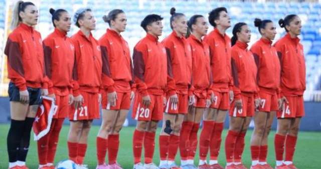 Türkiye - Kosova maçı hangi kanalda yayınlanacak? Türkiye - Kosova maçı canlı ŞİFRESİZ izle!