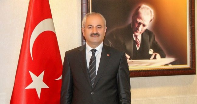 Gebze Belediye Başkanı Zinnur Büyükgöz kimdir, kaç yaşında, nereli? Zinnur Büyükgöz hangi partili?