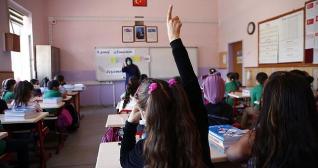 MEB 1 HAFTALIK İLK ARA TATİL NE ZAMAN? (2025-2026) Birinci dönem ara tatil kaç gün, okullar ne zaman kapanacak?